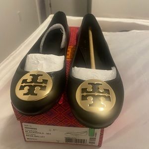 Minnie Travel Ballet Flat
TORY BURCH
